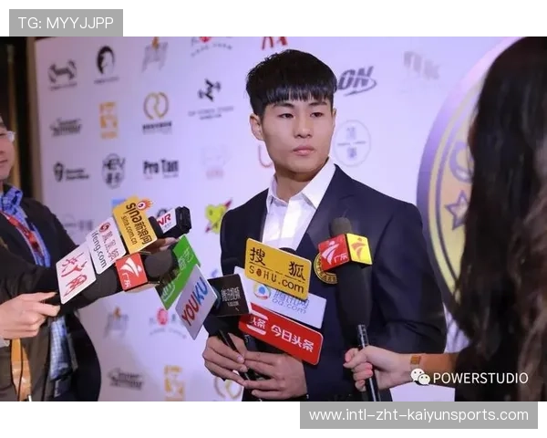 青年球员代表俱乐部参加国际邀请赛 表现抢眼，青年队算职业球员吗